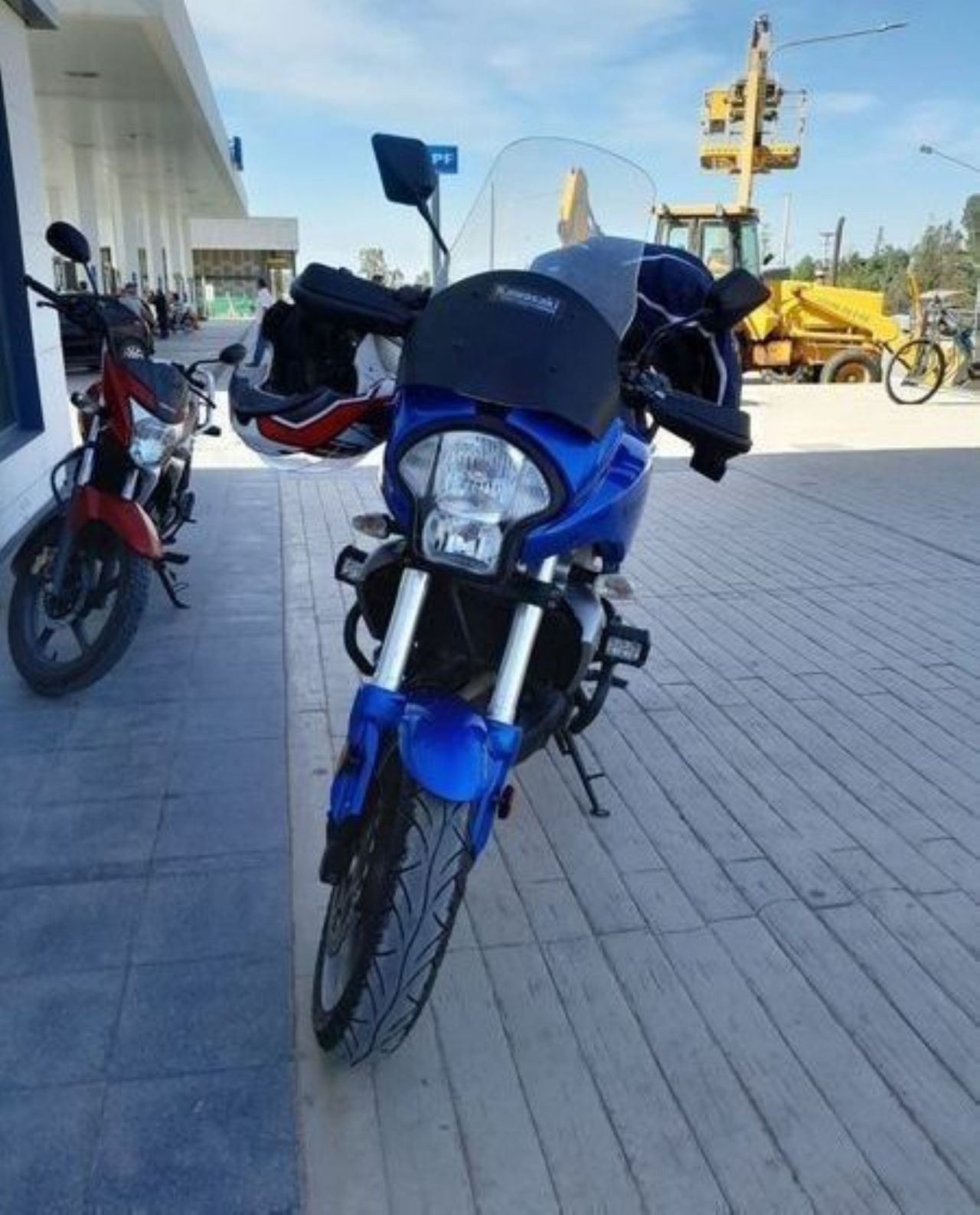 Kawasaki KLE Usada en Mendoza, deRuedas