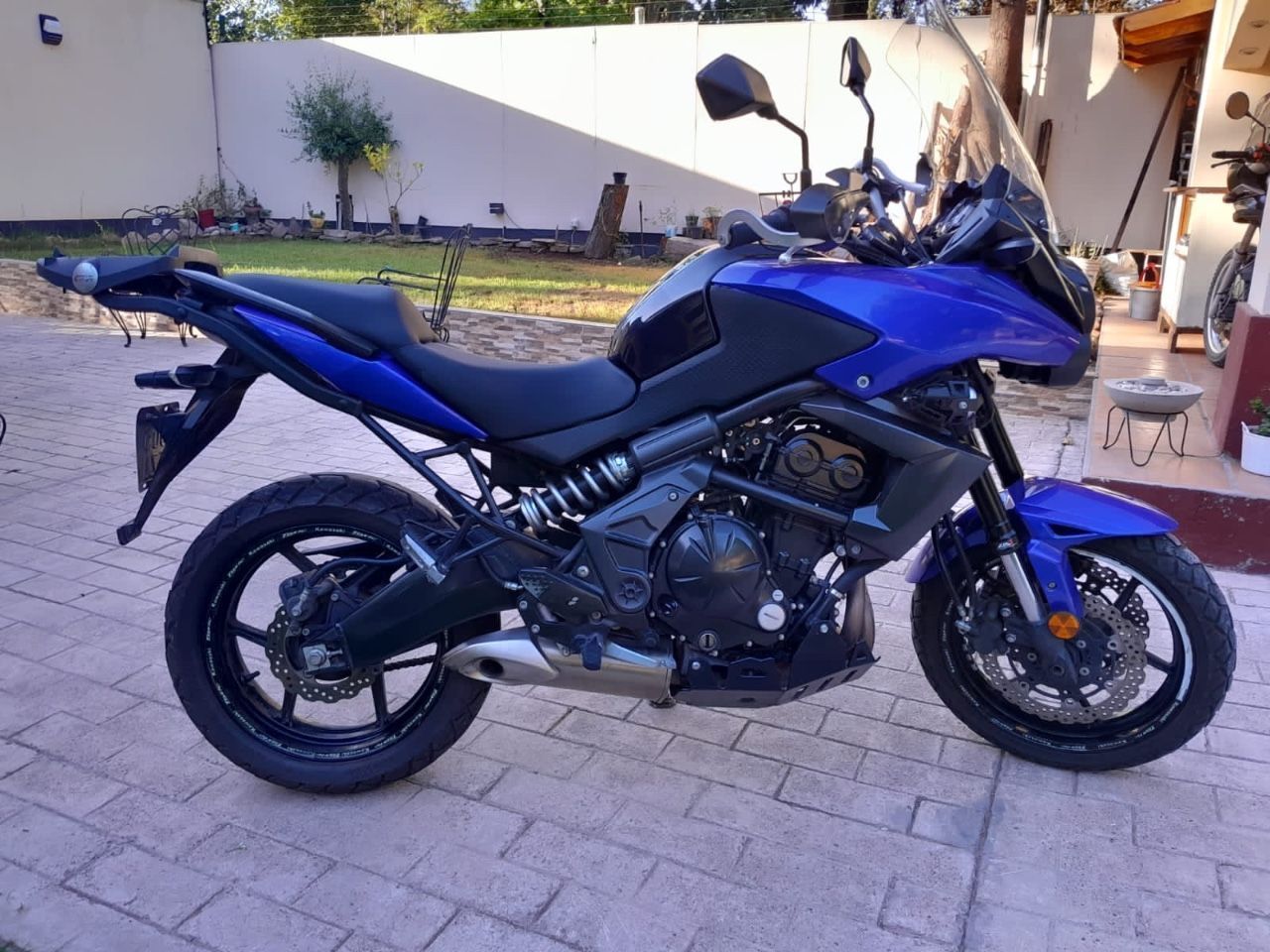Kawasaki KLE Usada en Mendoza, deRuedas