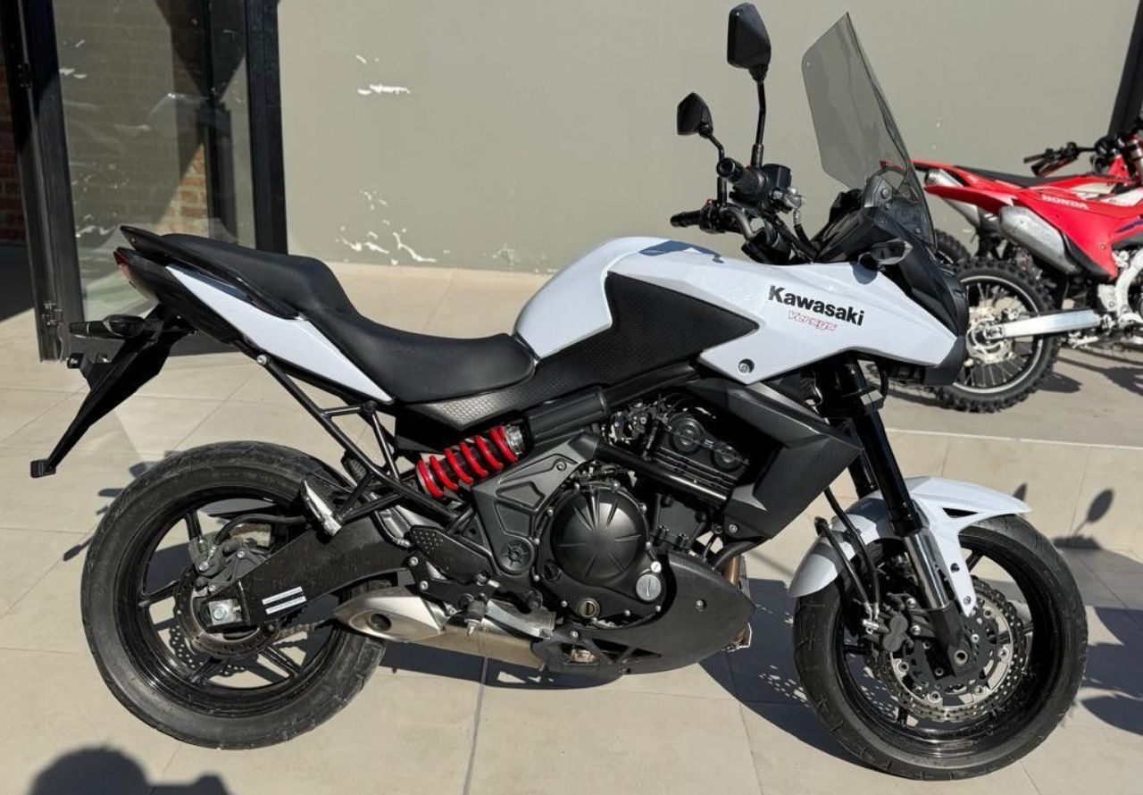 Kawasaki KLE Usada en San Juan, deRuedas