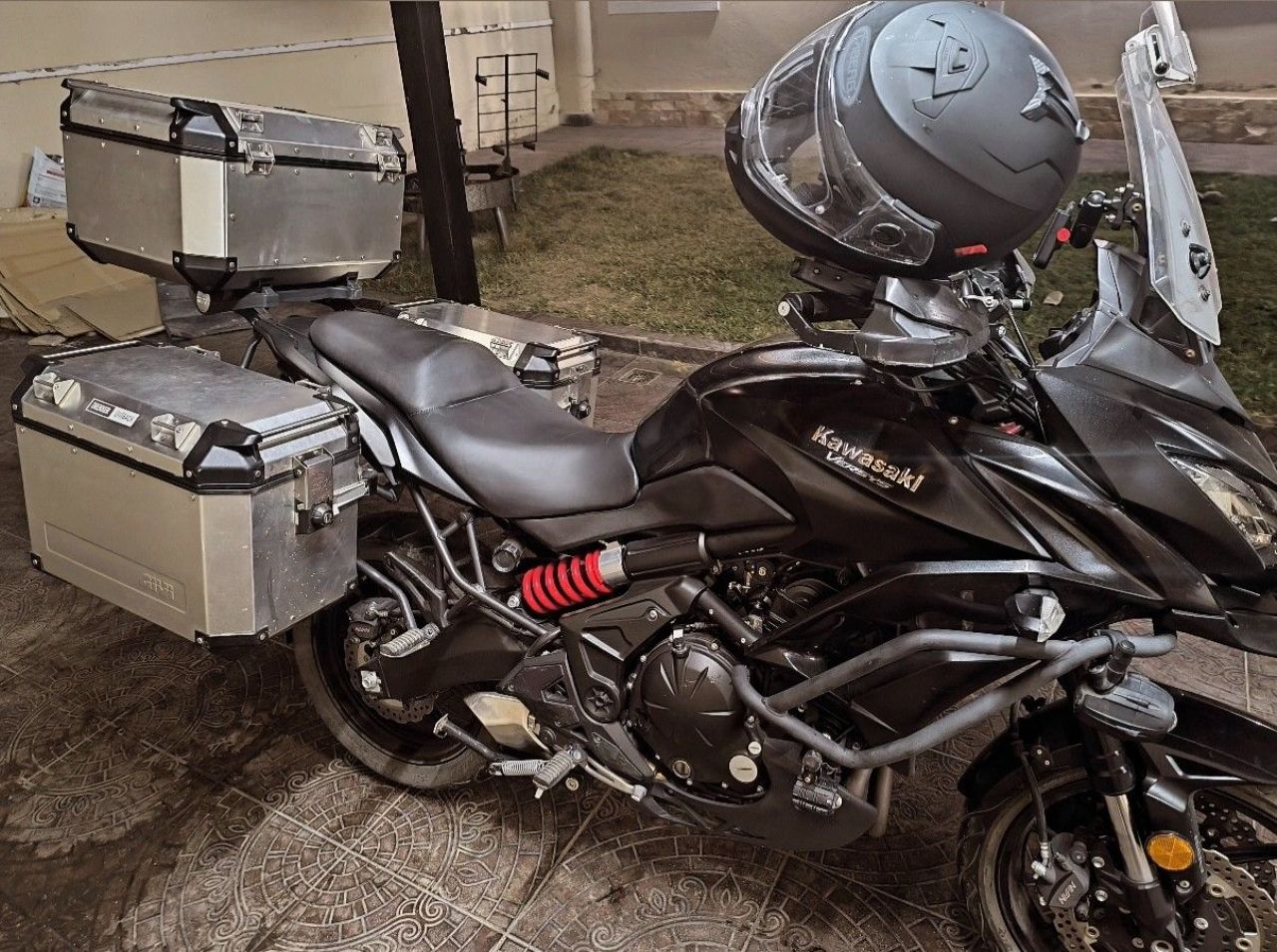 Kawasaki KLE Usada en Mendoza, deRuedas