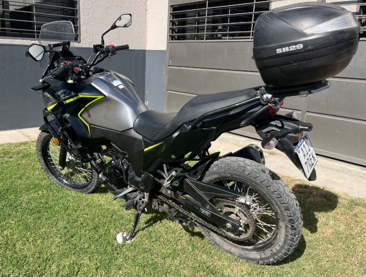Kawasaki KLE Usada en Mendoza, deRuedas