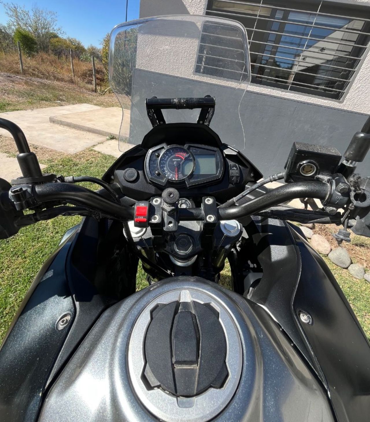 Kawasaki KLE Usada en Mendoza, deRuedas