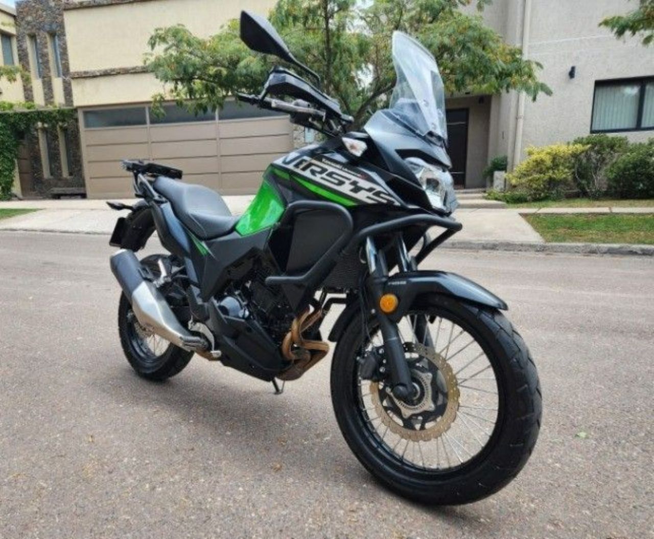 Kawasaki KLE Usada en Mendoza, deRuedas