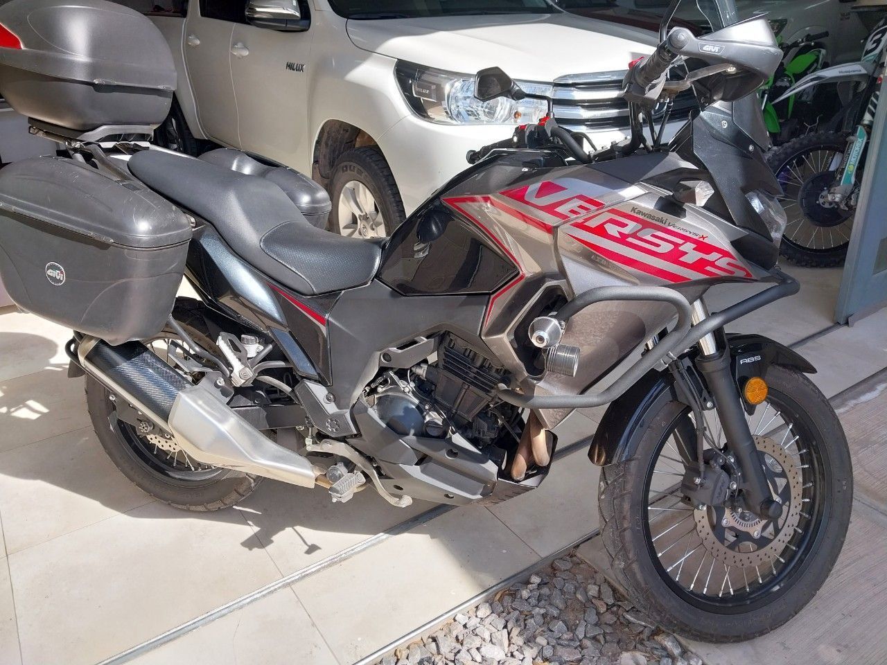 Kawasaki KLE Usada en Mendoza, deRuedas