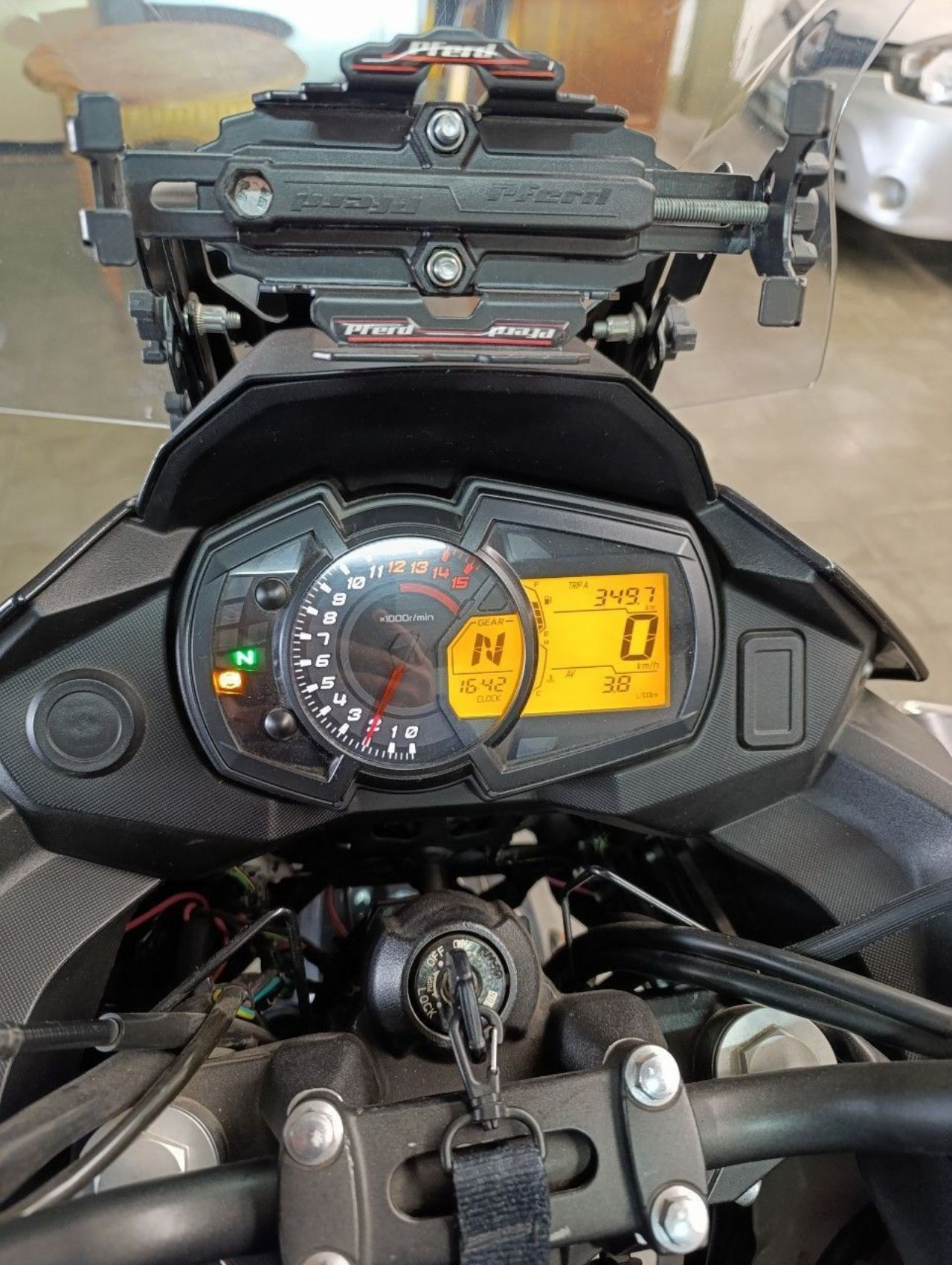 Kawasaki KLE Usada en Mendoza, deRuedas