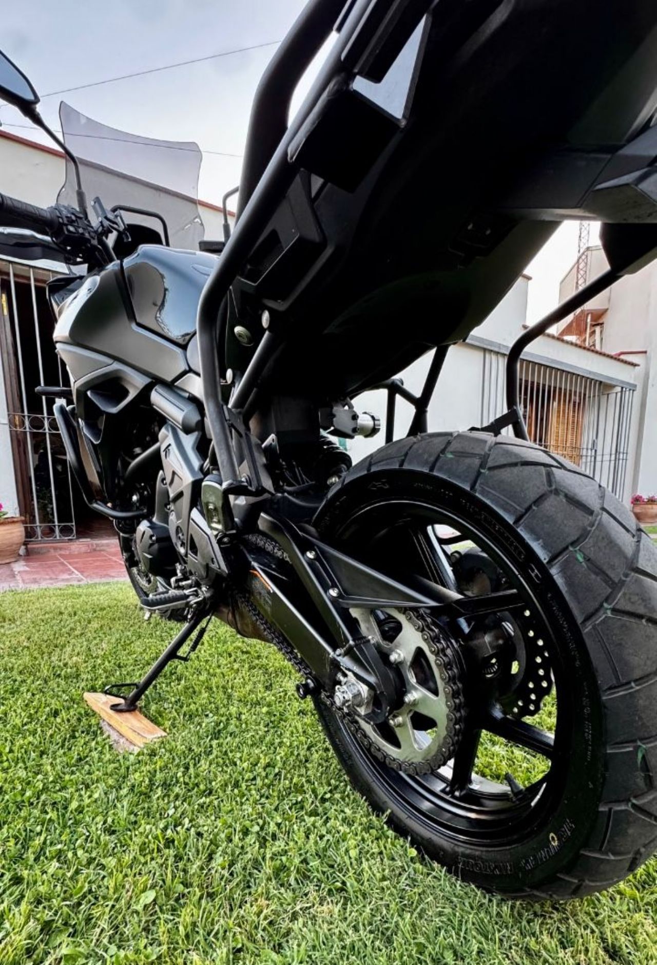 Kawasaki KLE Usada en Mendoza, deRuedas