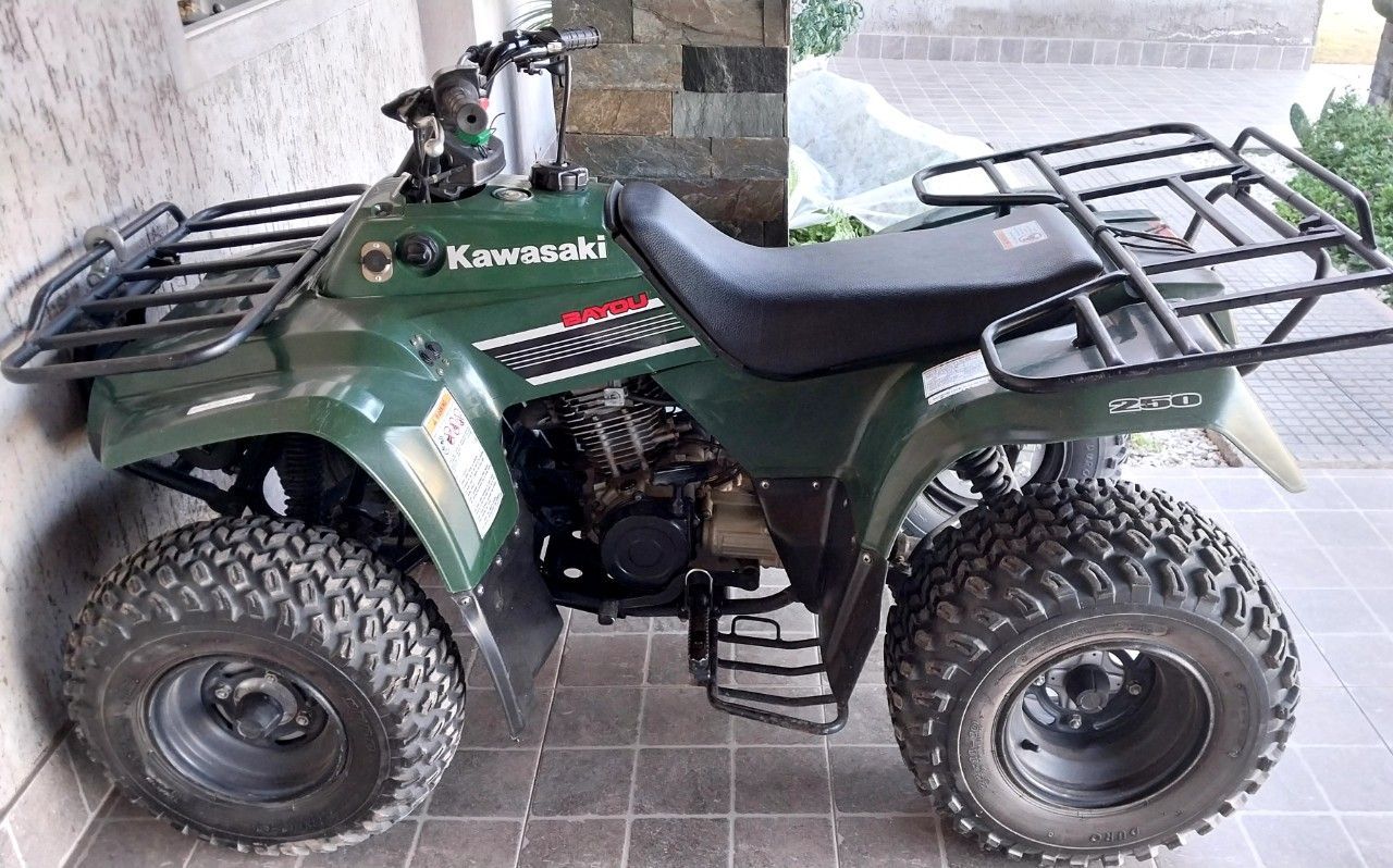 Kawasaki KLF Usado en Mendoza, deRuedas