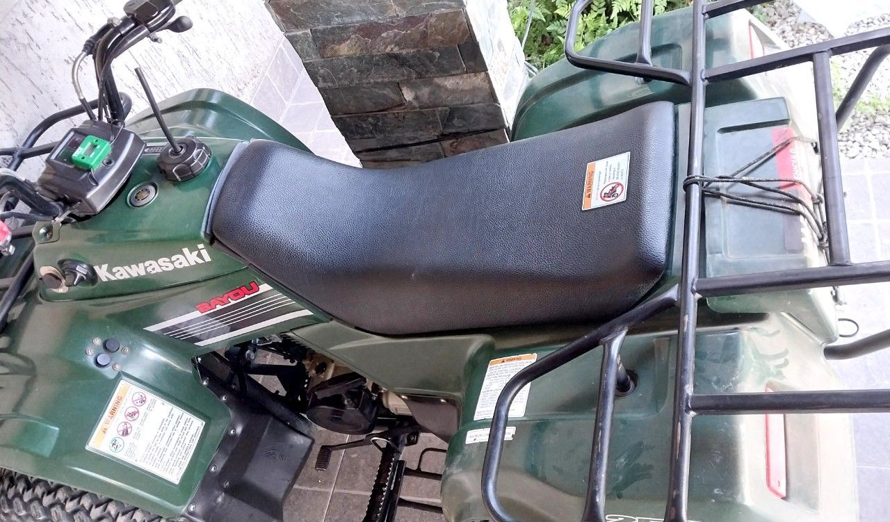 Kawasaki KLF Usado en Mendoza, deRuedas