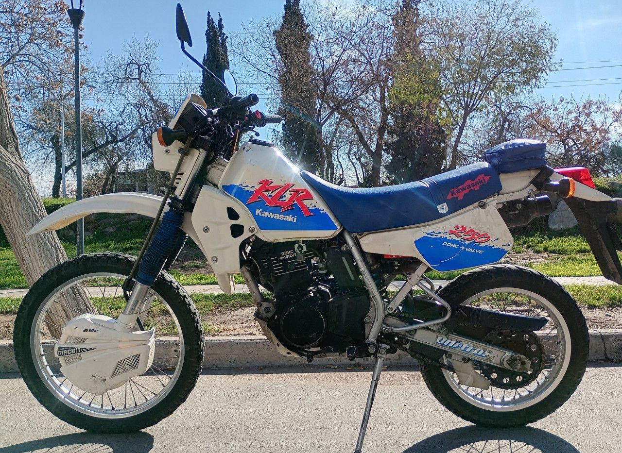 Kawasaki KLR Usada en Mendoza, deRuedas