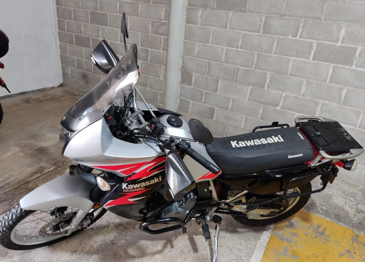 Kawasaki KLR Usada en Córdoba, deRuedas