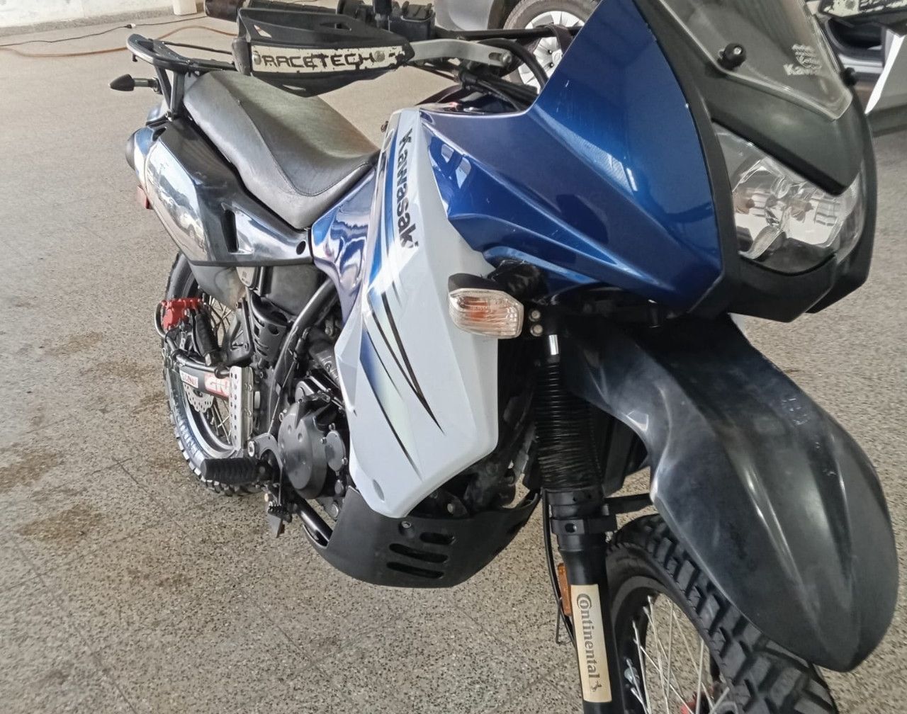 Kawasaki KLR Usada en Córdoba, deRuedas
