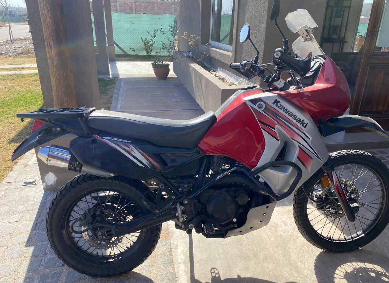 Kawasaki KLR Usada en Mendoza, deRuedas