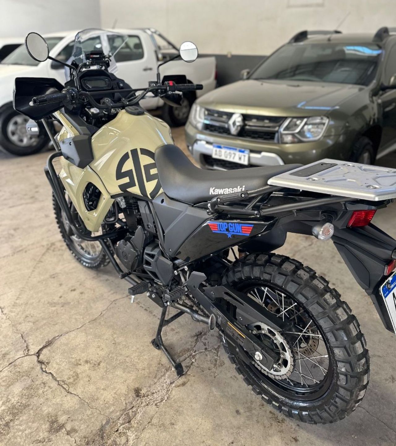 Kawasaki KLR Usada Financiado en Mendoza, deRuedas
