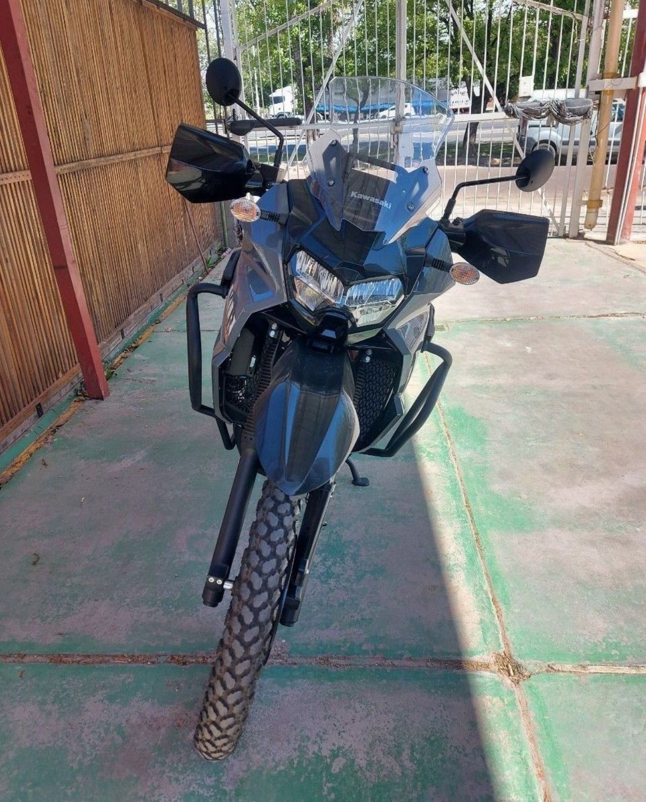 Kawasaki KLR Usada en Mendoza, deRuedas