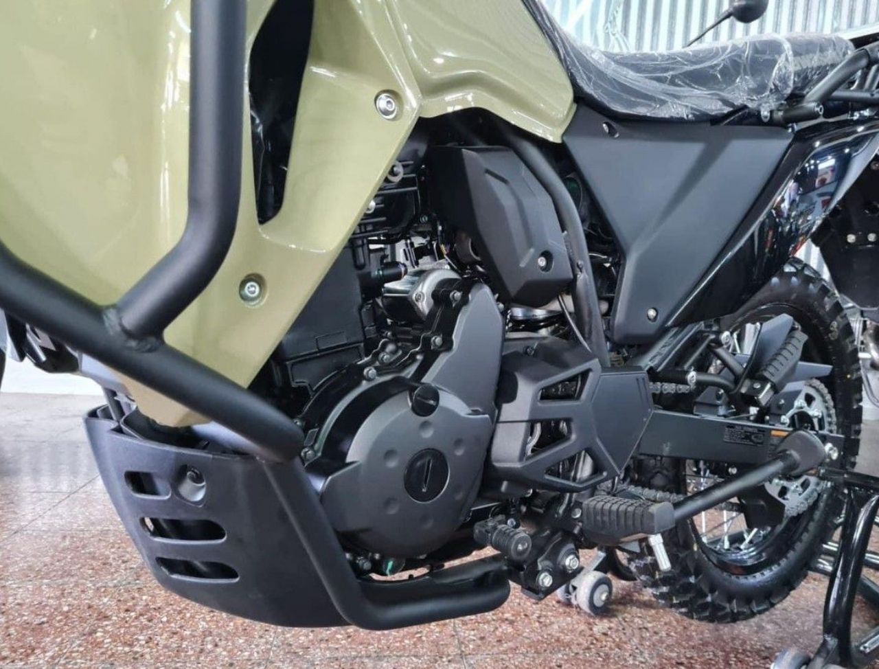 Kawasaki KLR Nueva en Mendoza, deRuedas