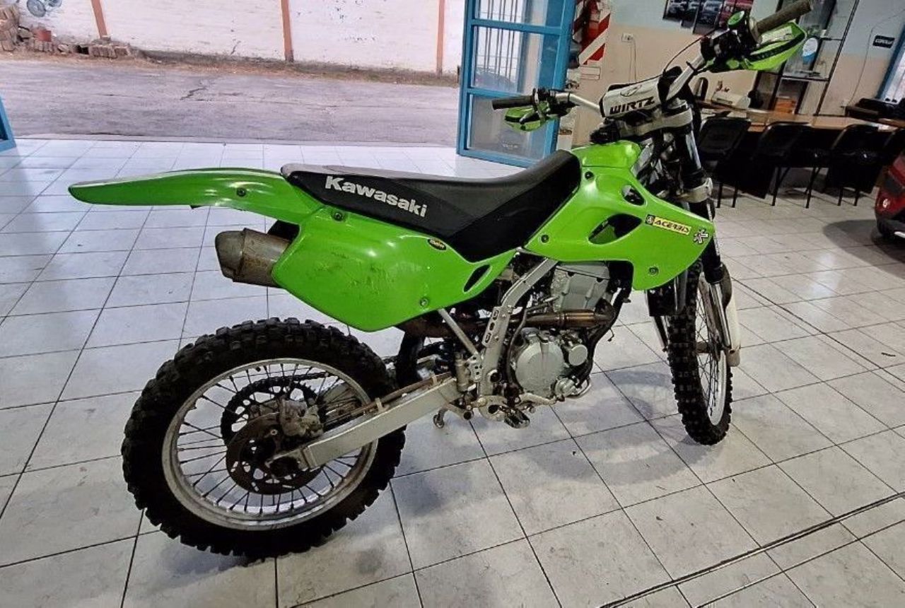 Kawasaki KLX Usada en Mendoza, deRuedas