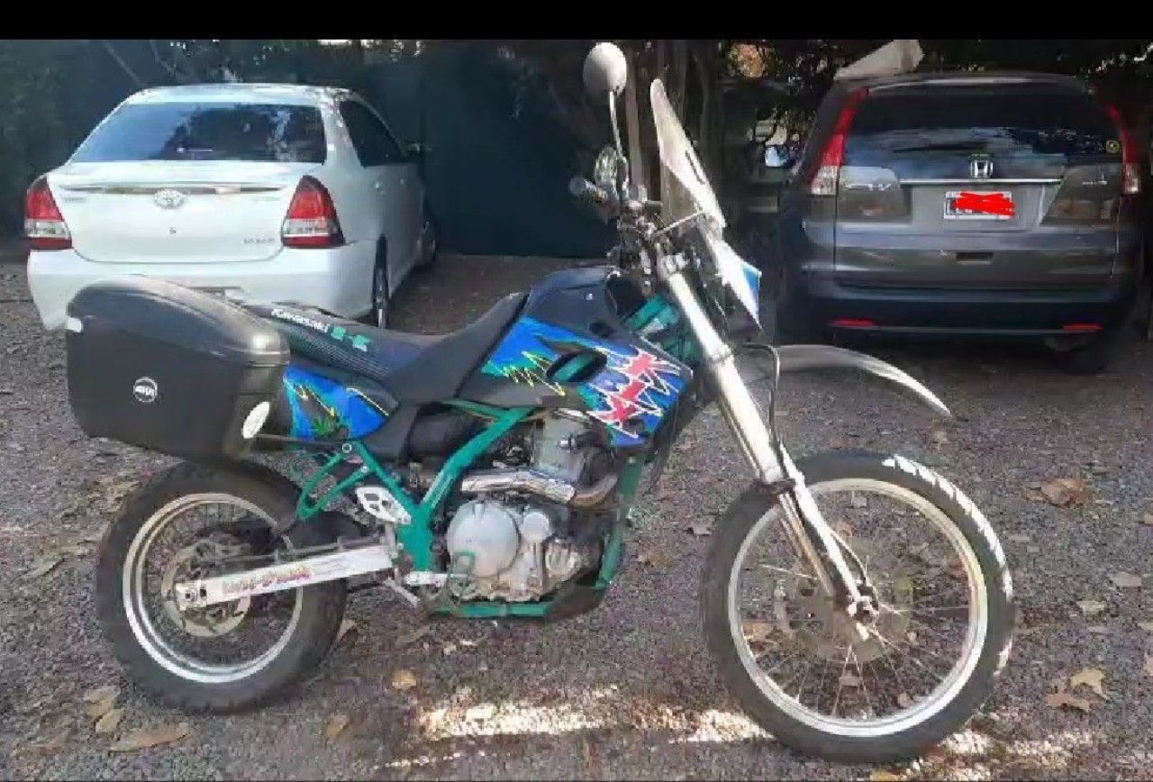 Kawasaki KLX Usada en Mendoza, deRuedas
