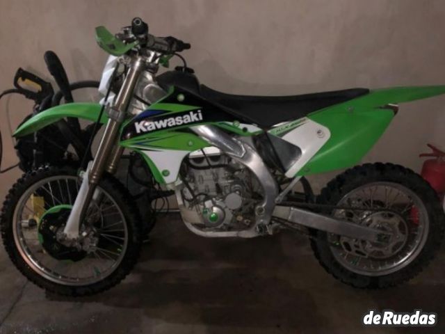 Kawasaki KLX Usada en Río Negro, deRuedas