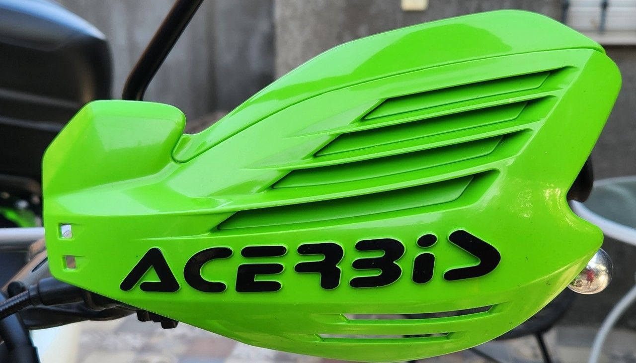 Kawasaki KLX Usada en San Juan, deRuedas
