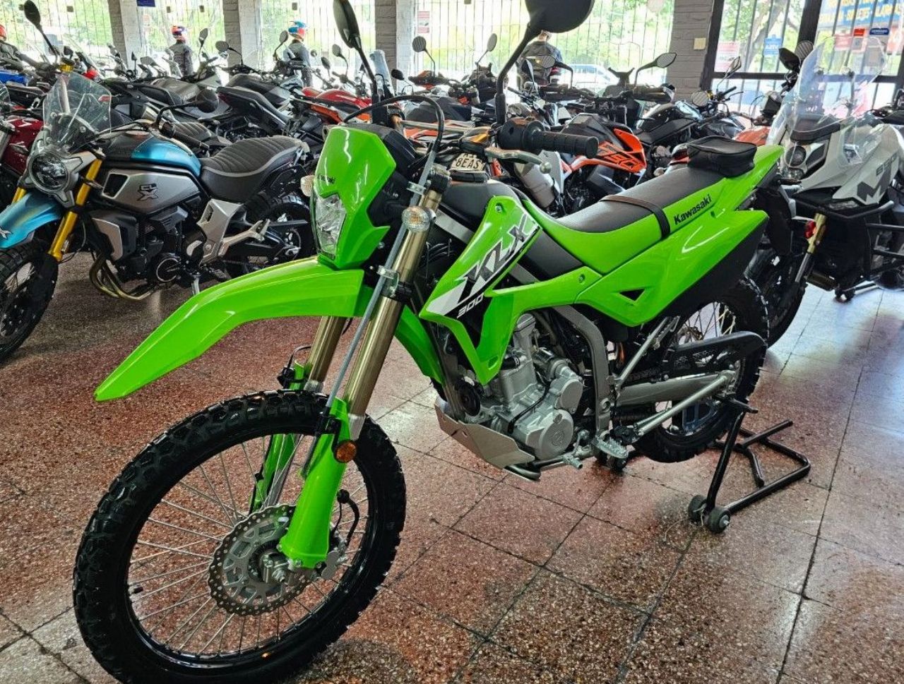 Kawasaki KLX Usada Financiado en Mendoza, deRuedas