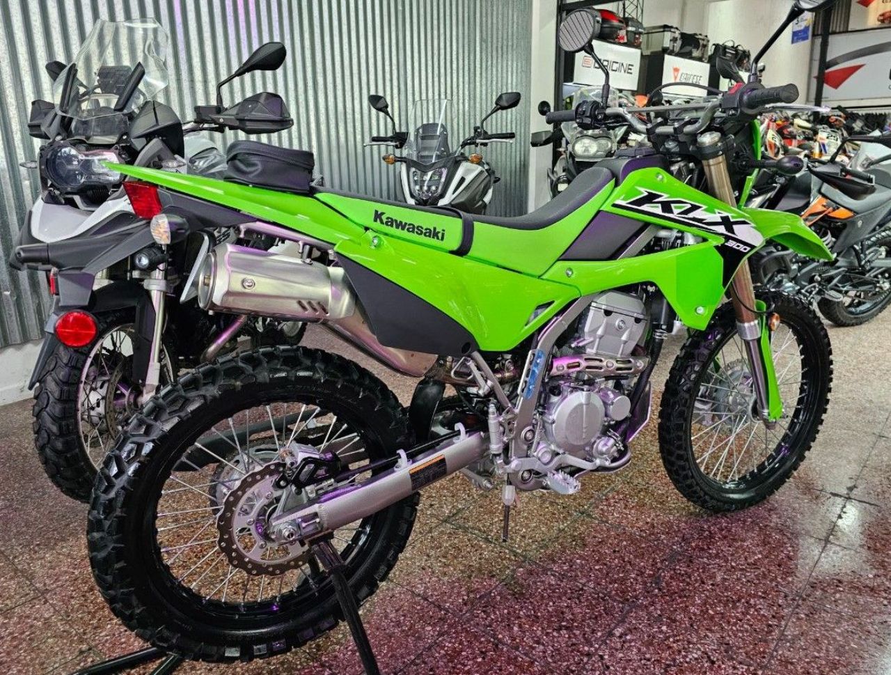 Kawasaki KLX Usada Financiado en Mendoza, deRuedas