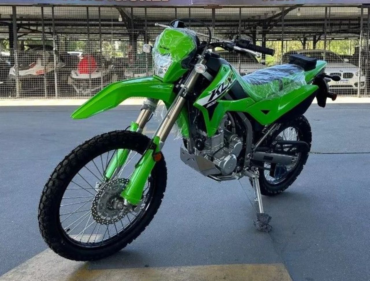 Kawasaki KLX Nueva Financiado en Córdoba, deRuedas