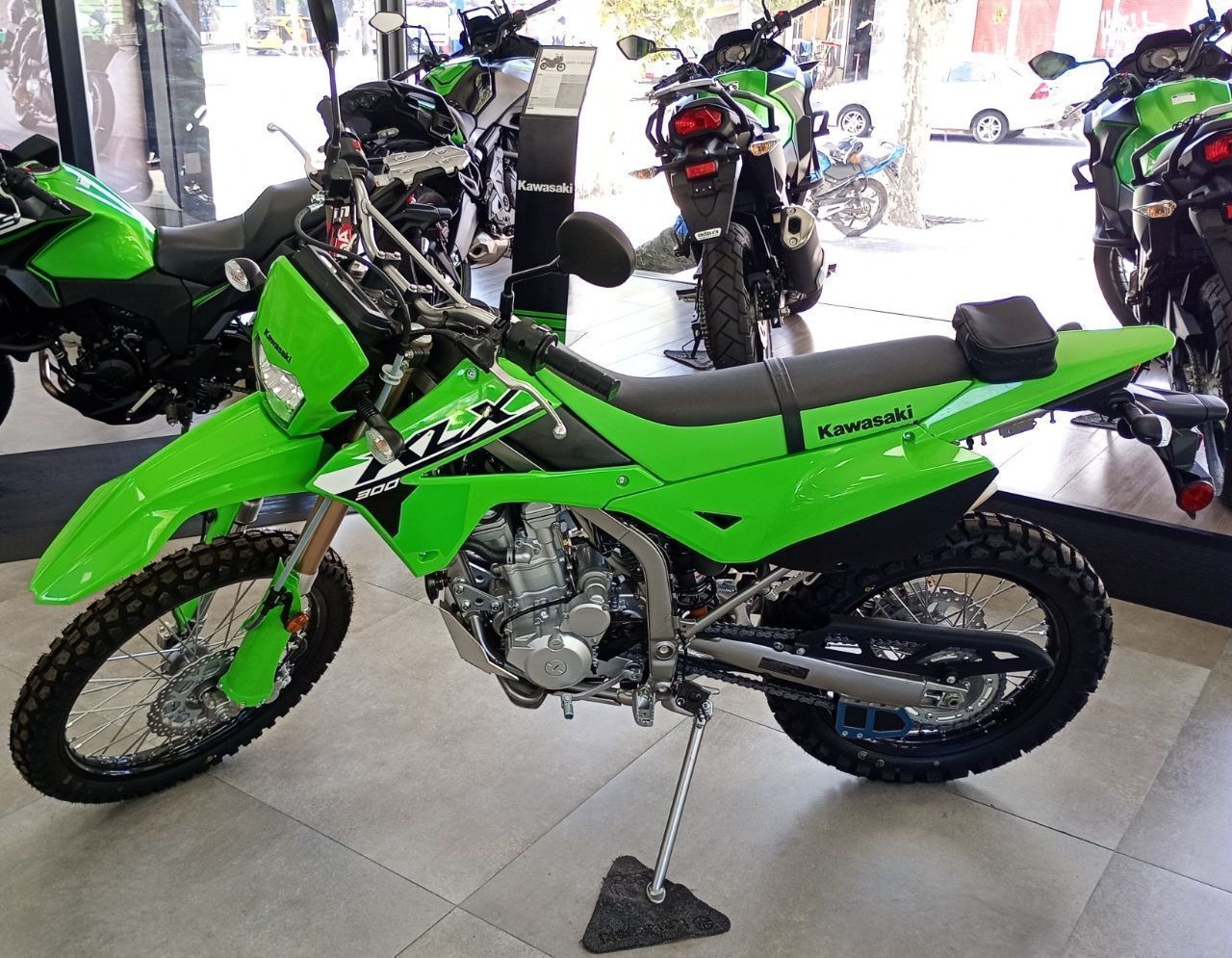 Kawasaki KLX Nueva en Mendoza, deRuedas