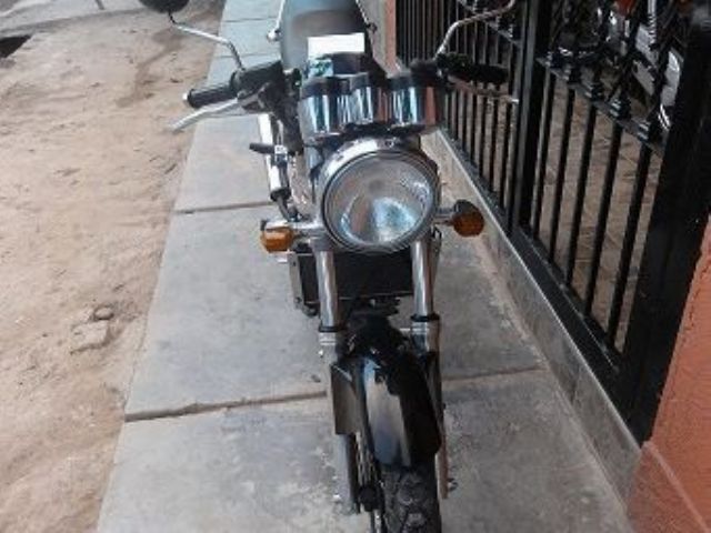 Kawasaki KR Usada en Mendoza, deRuedas
