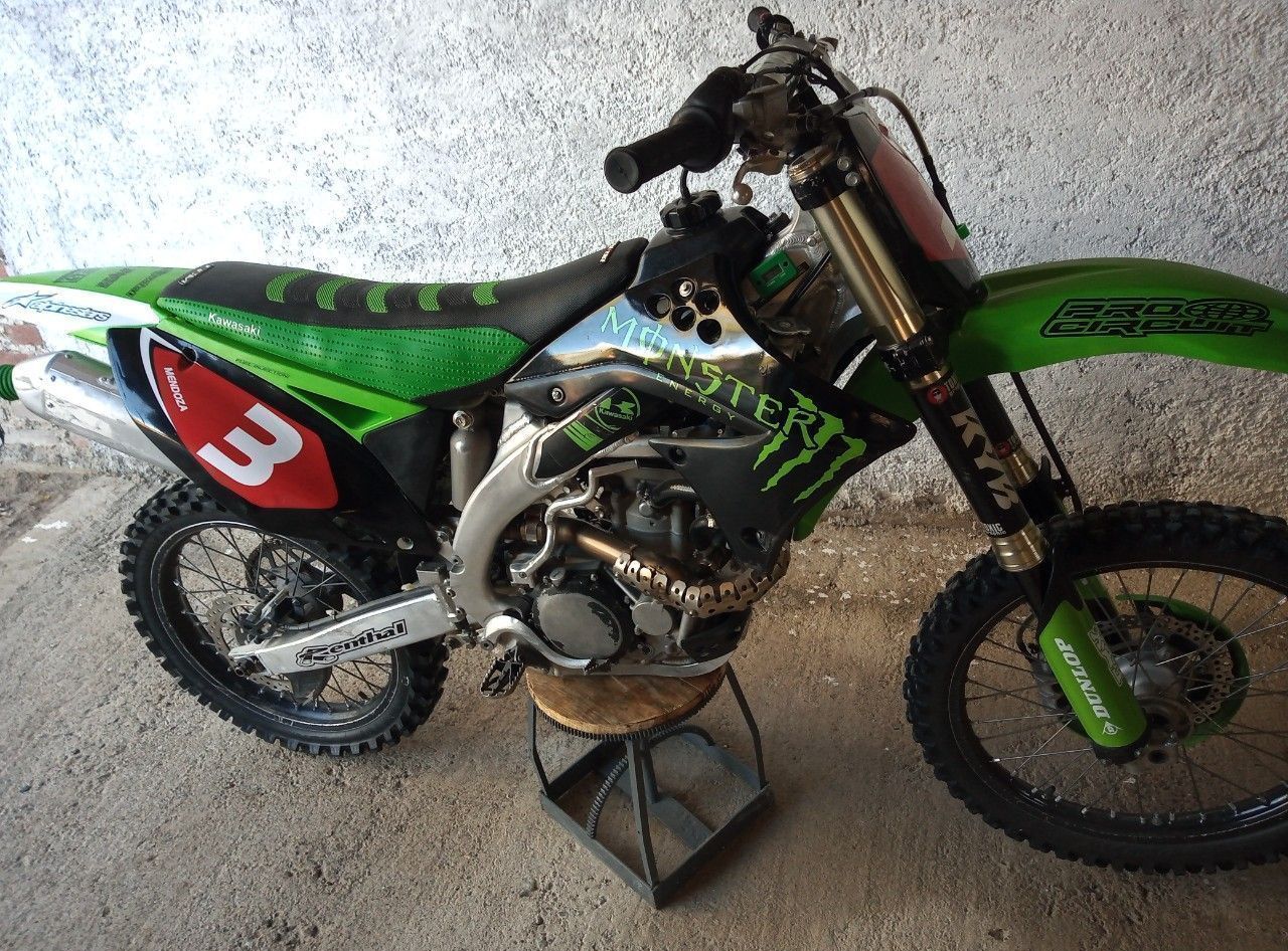 Kawasaki KX Usada en Mendoza, deRuedas