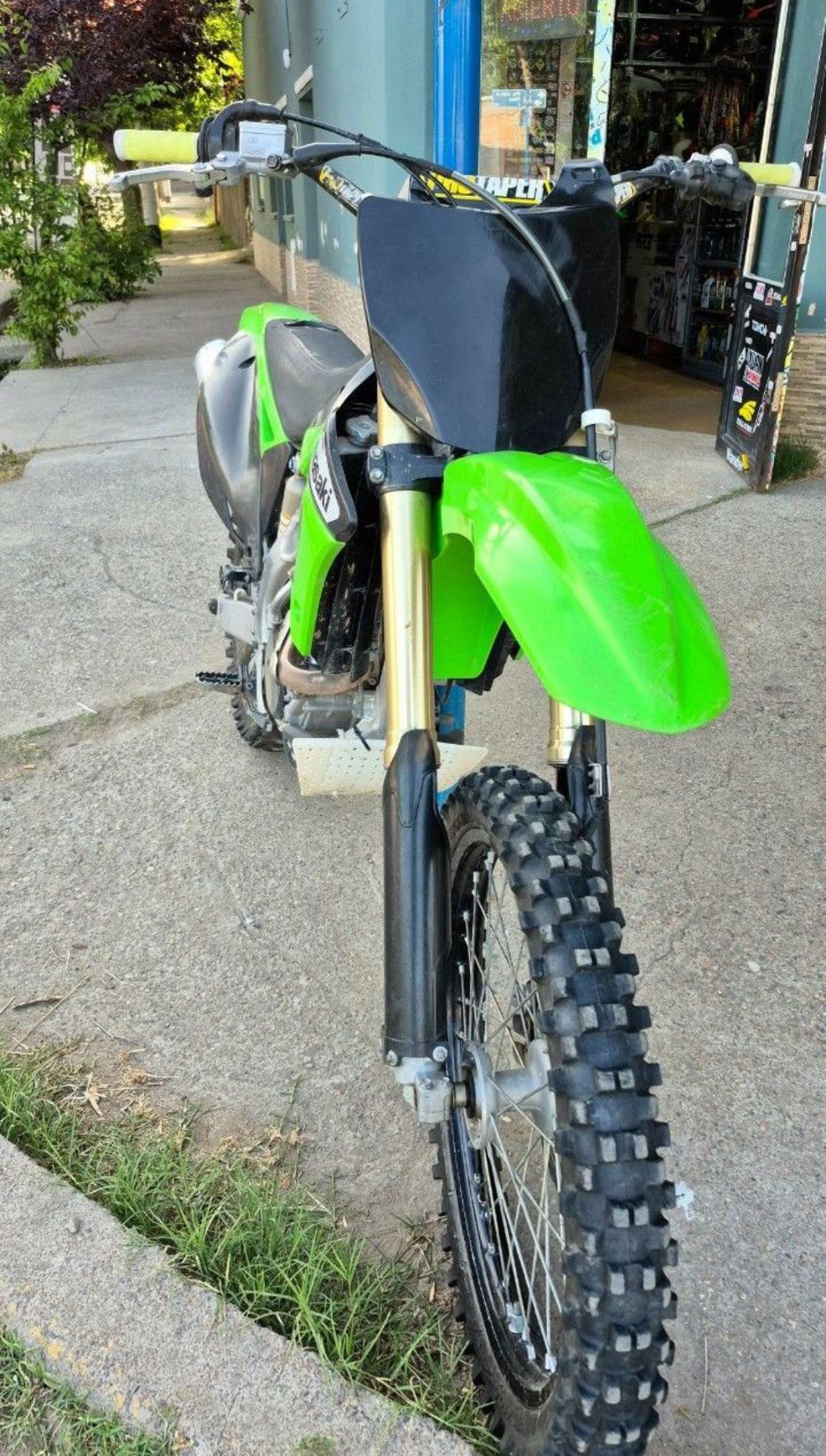 Kawasaki KX Nueva en Mendoza, deRuedas
