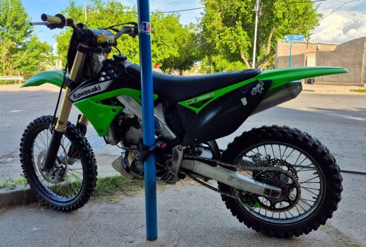 Kawasaki KX Nueva en Mendoza, deRuedas