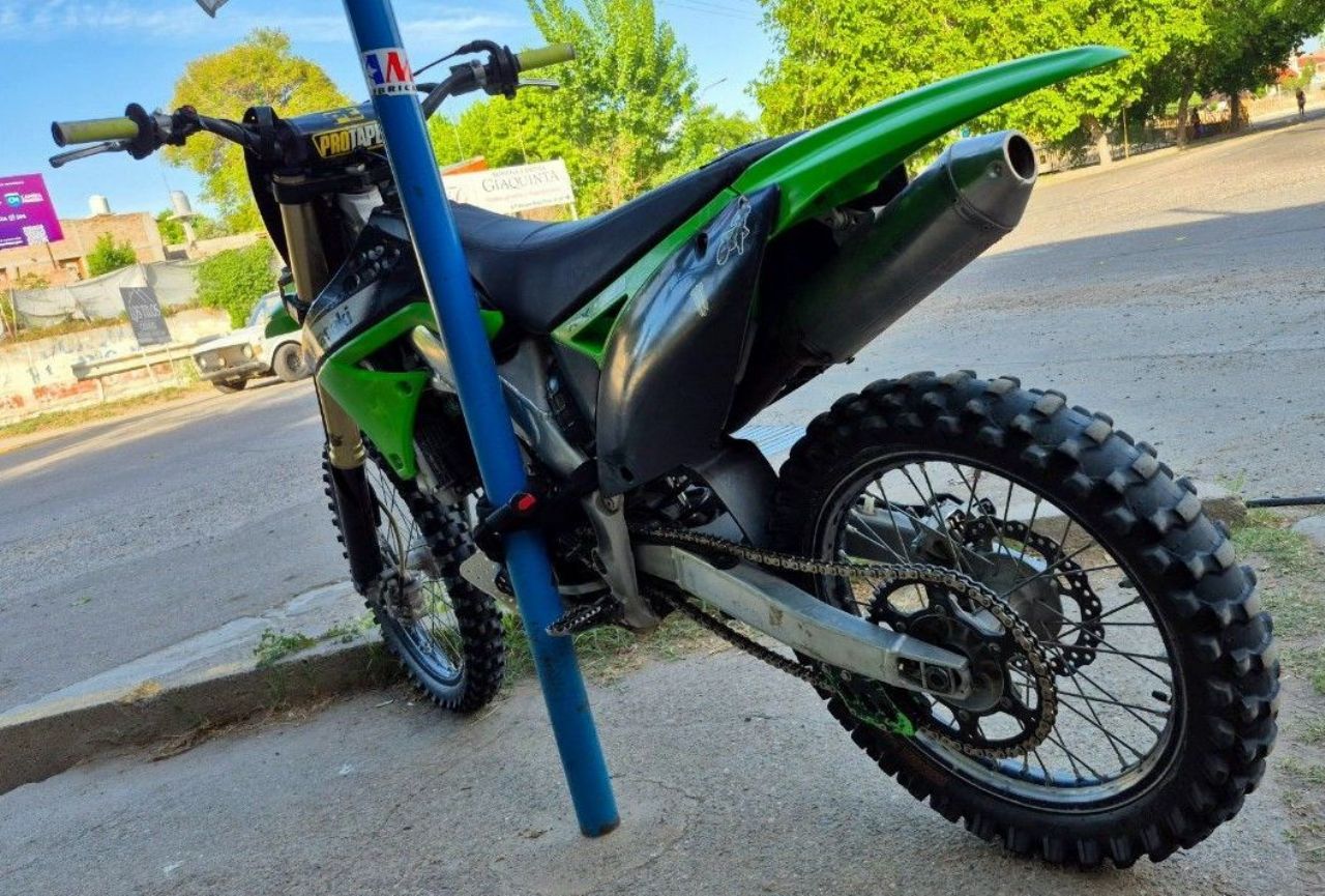 Kawasaki KX Nueva en Mendoza, deRuedas