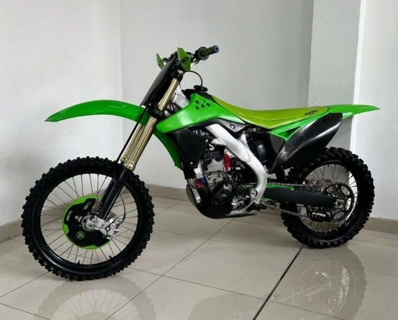 Kawasaki KX Usada en Mendoza, deRuedas