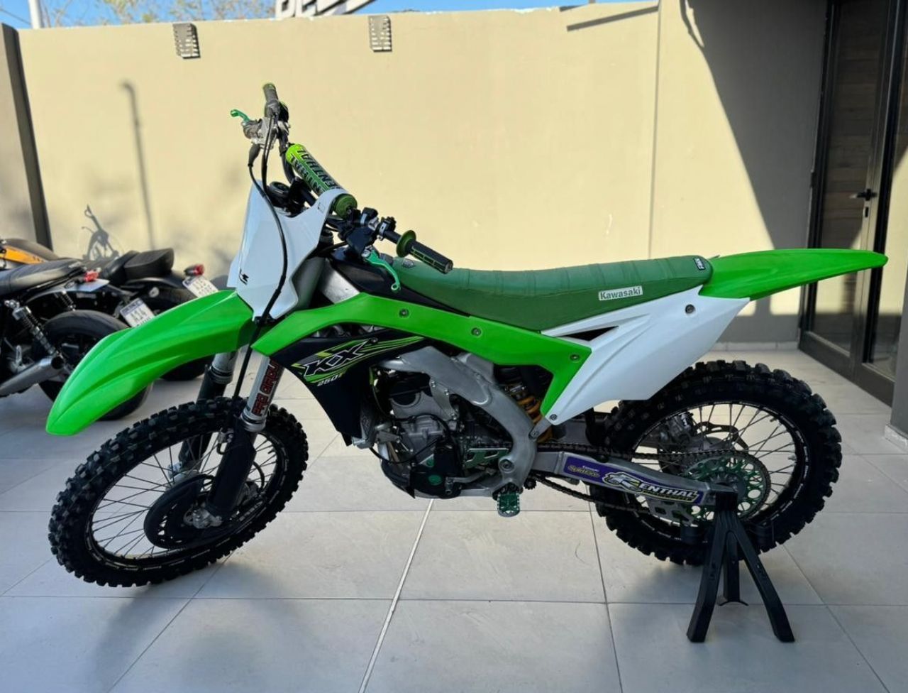 Kawasaki KX Usada en San Juan, deRuedas