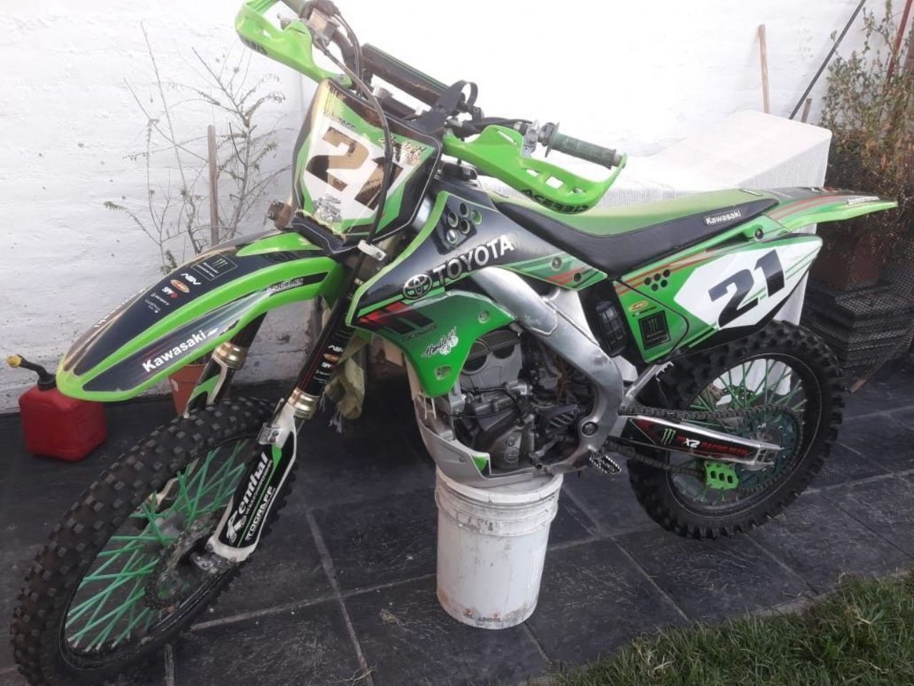 Kawasaki KXF Usada en Mendoza, deRuedas