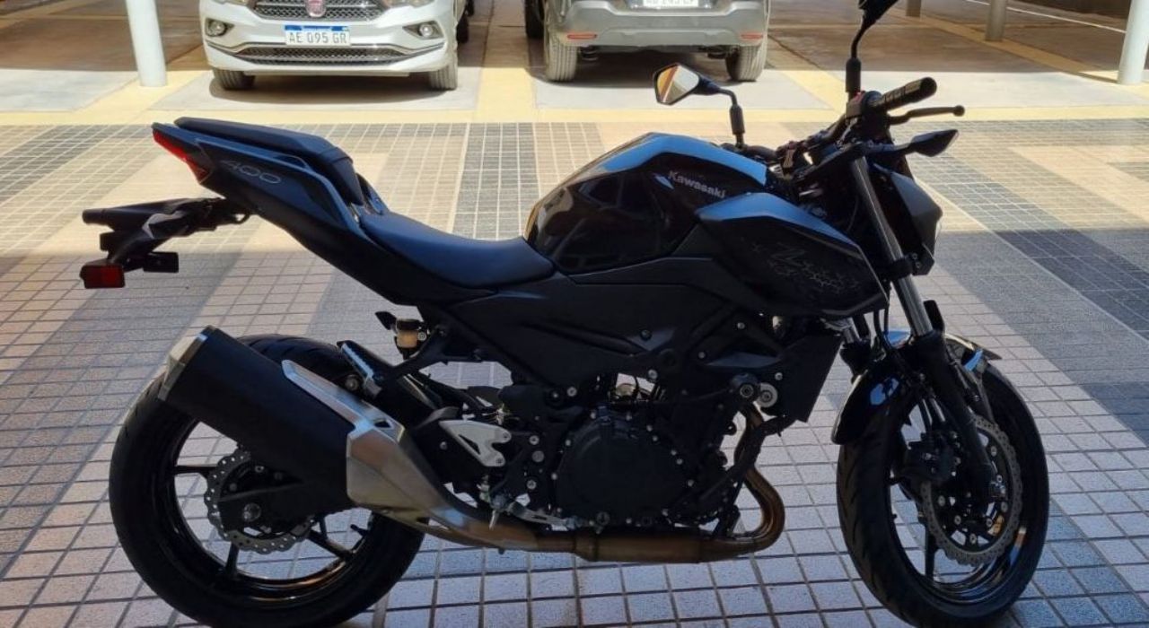 Kawasaki Z Usada en San Juan, deRuedas