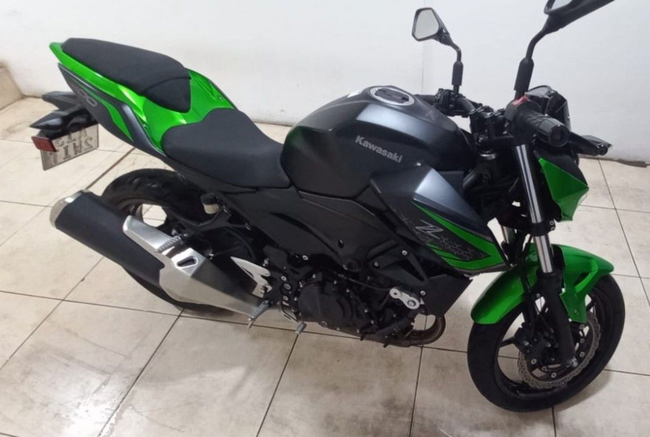 Kawasaki Z Usada en Mendoza, deRuedas