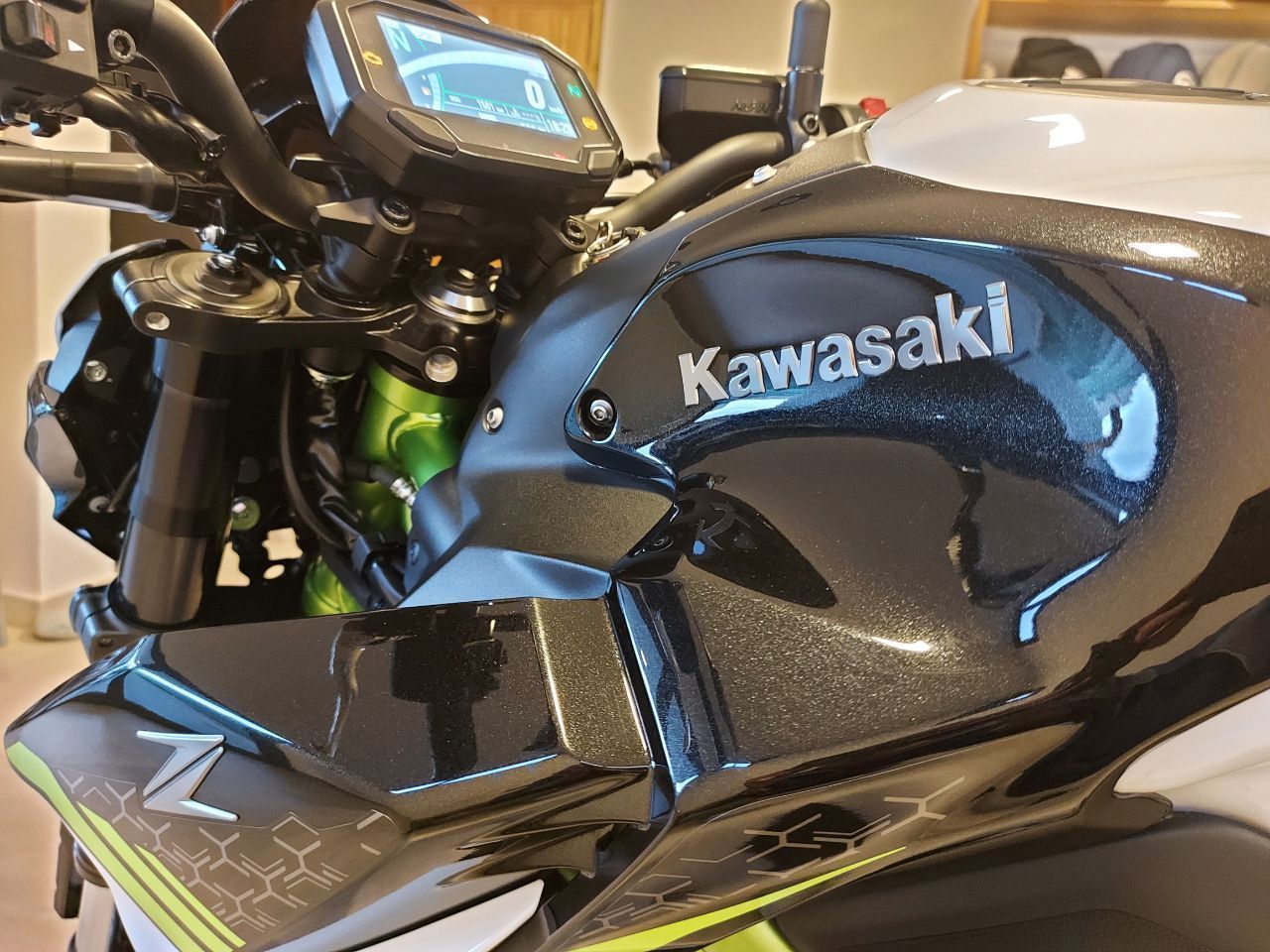 Kawasaki Z Usada en Mendoza, deRuedas