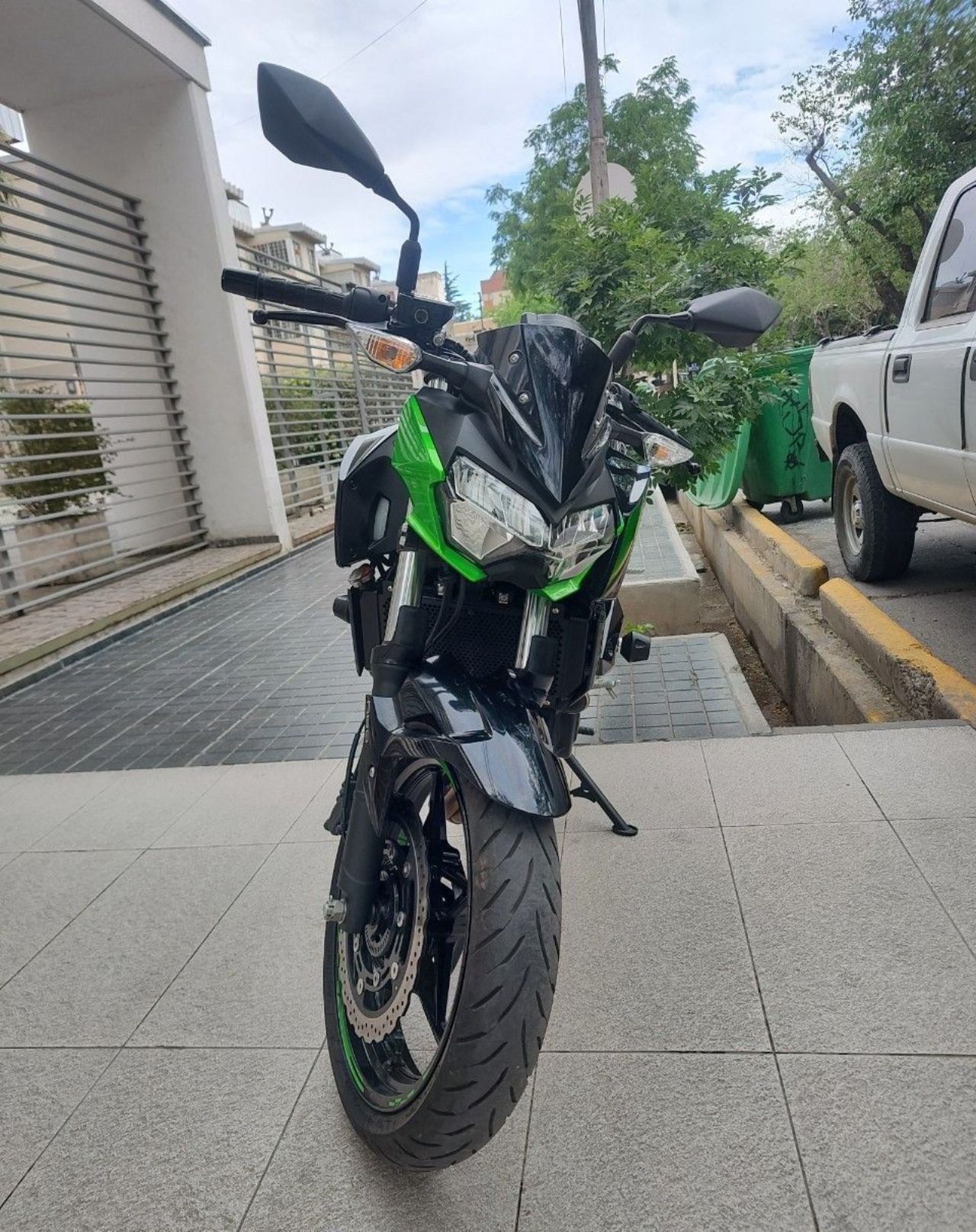 Kawasaki Z Usada en Mendoza, deRuedas