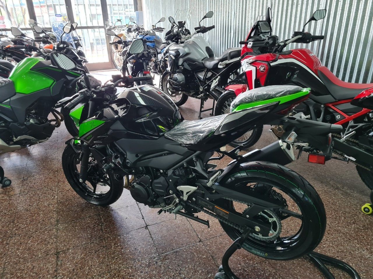Kawasaki Z Nueva en Mendoza, deRuedas