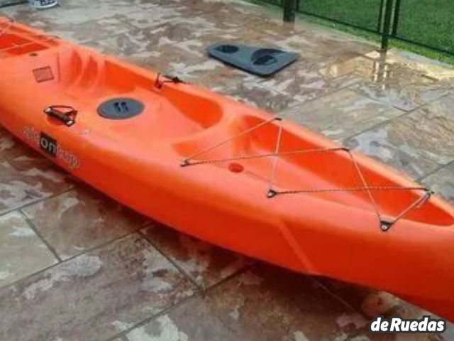 Kayak Sit on top Usado en Mendoza, deRuedas