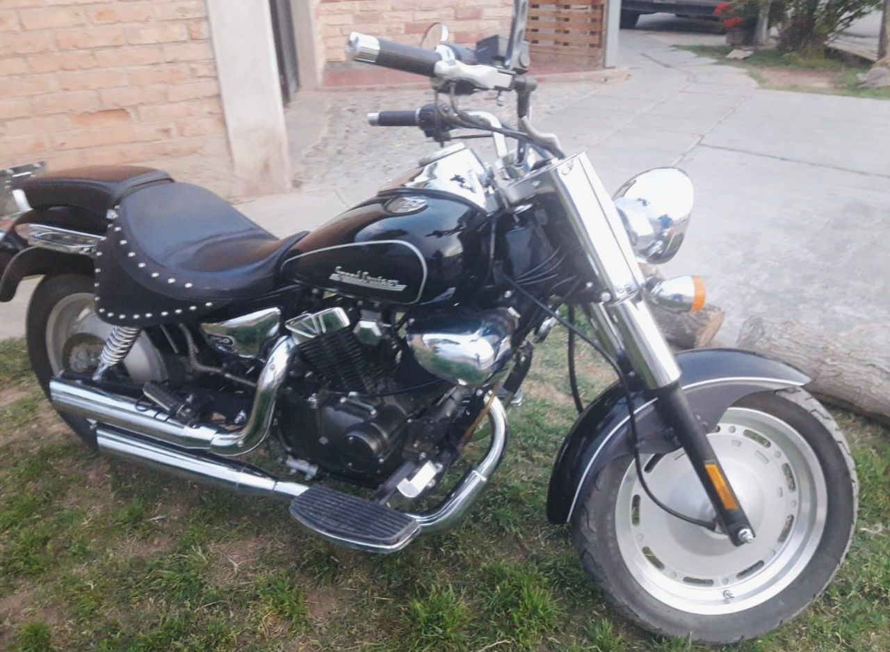 Keeway Speed Cruiser Usada en Mendoza, deRuedas