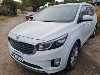 Kia Carnival Usado en Córdoba