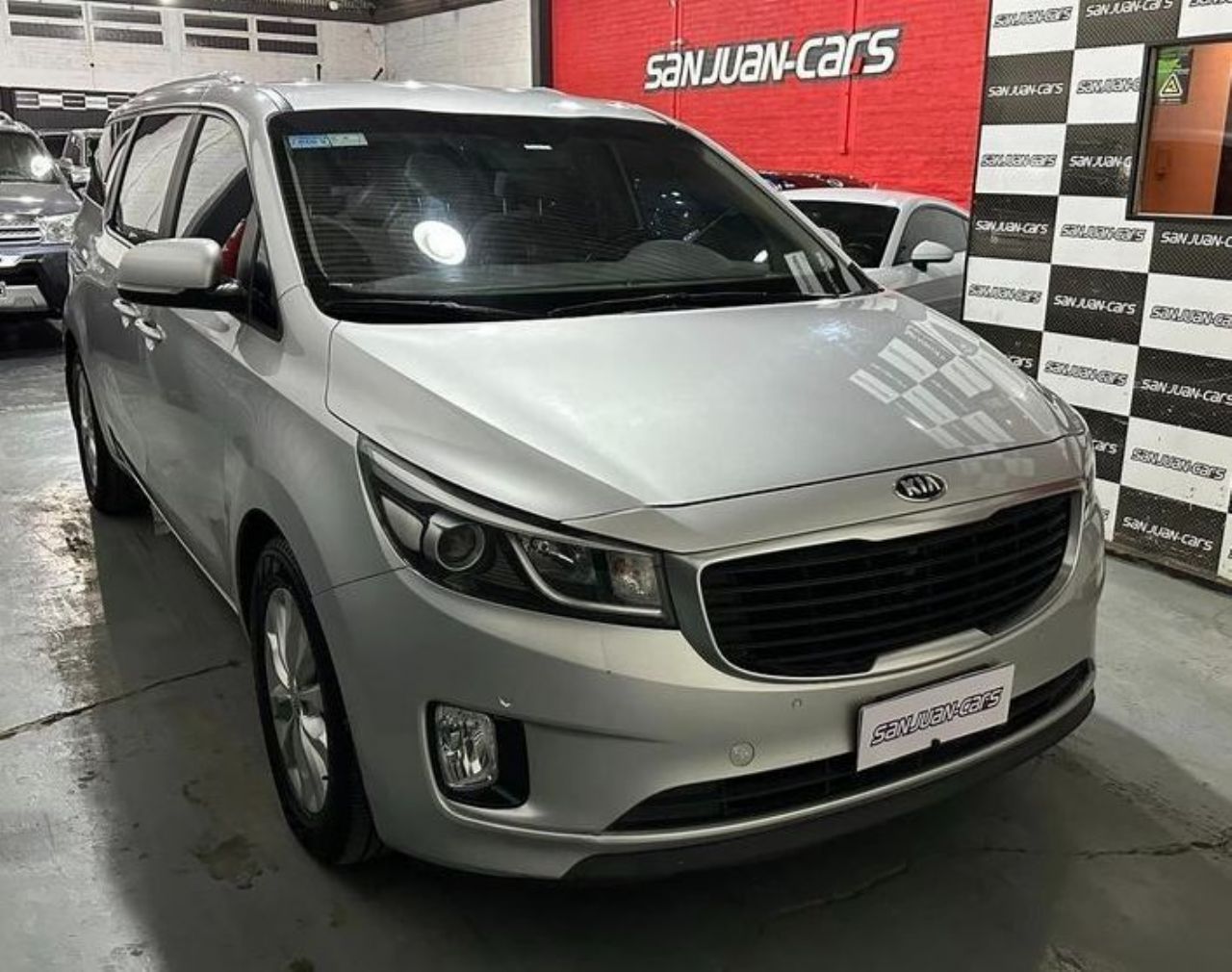 Kia Carnival Usado en San Juan, deRuedas