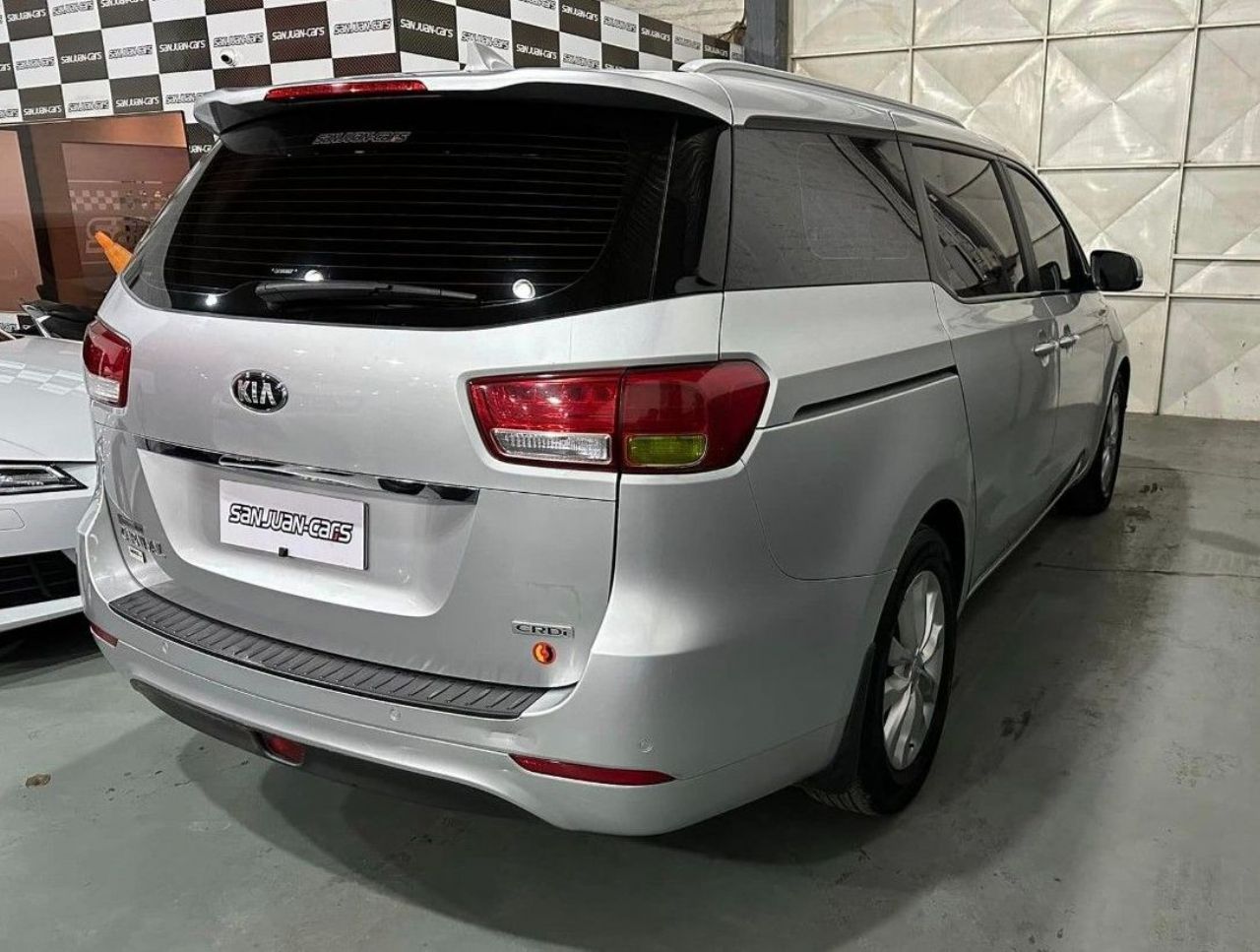 Kia Carnival Usado en San Juan, deRuedas