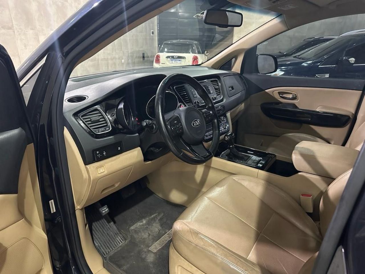 Kia Carnival Usado en Buenos Aires, deRuedas