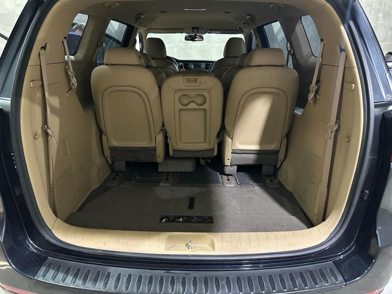 Kia Carnival Usado en Buenos Aires, deRuedas