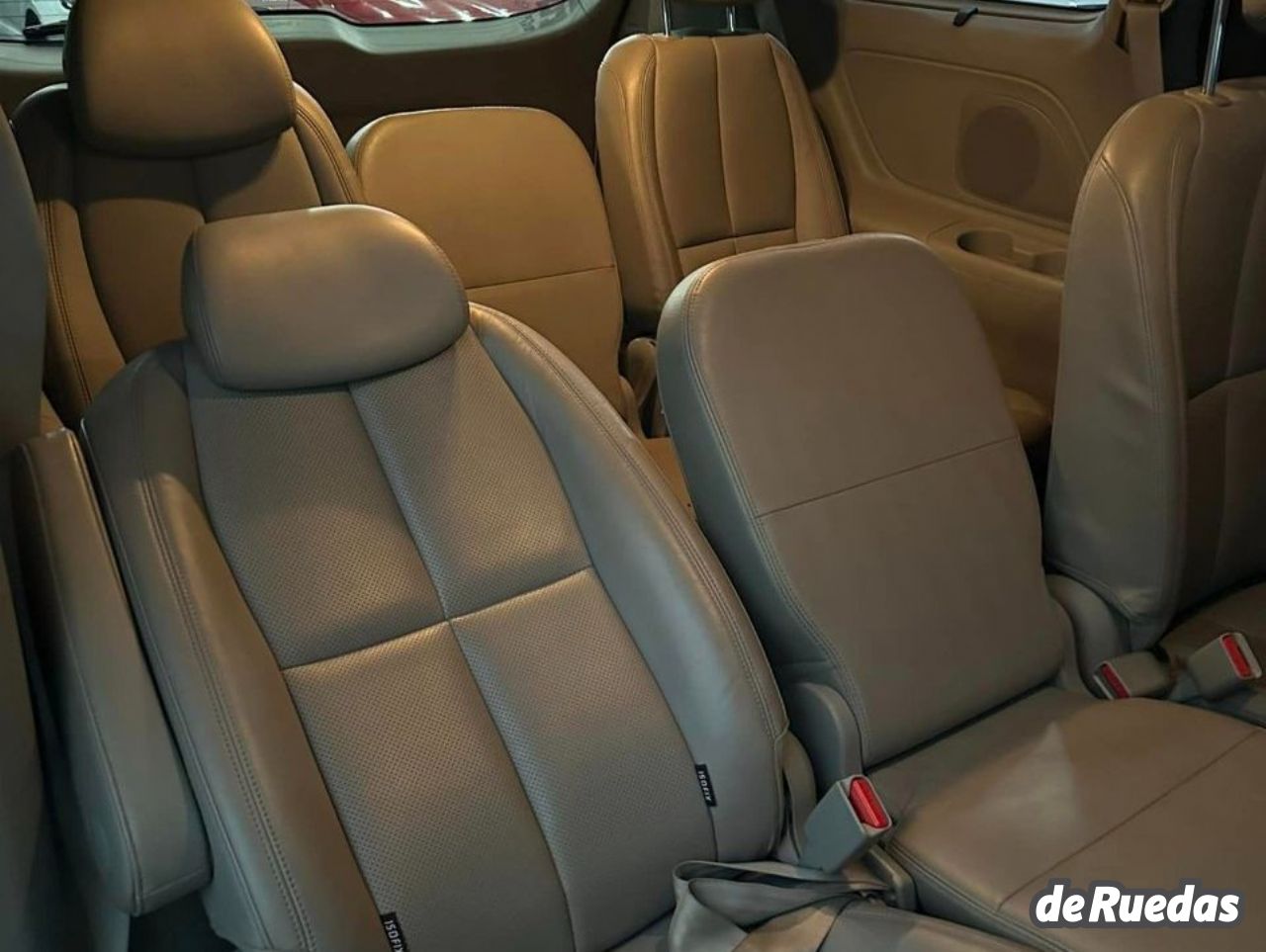 Kia Carnival Usado en San Juan, deRuedas