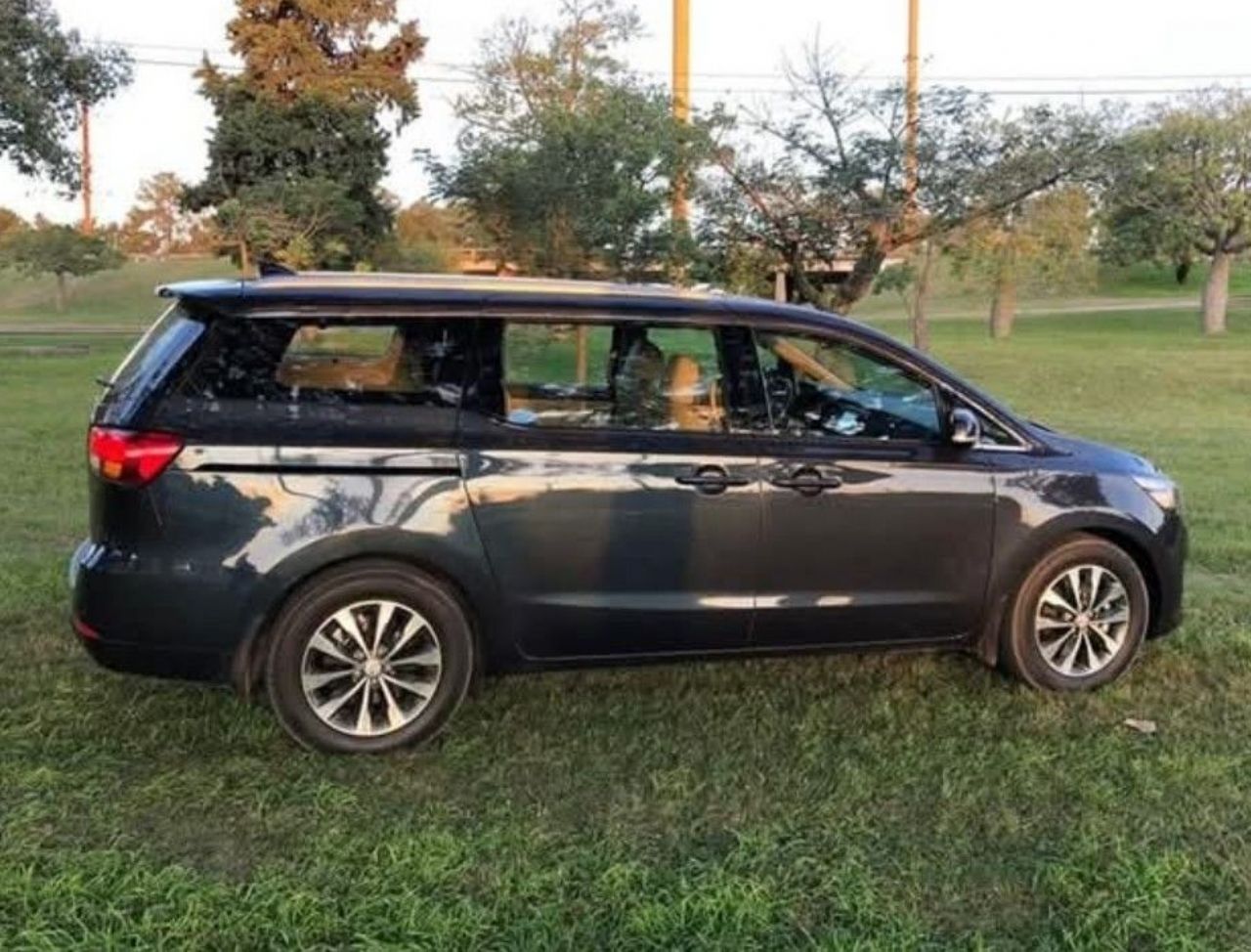 Kia Carnival Usado en Mendoza, deRuedas