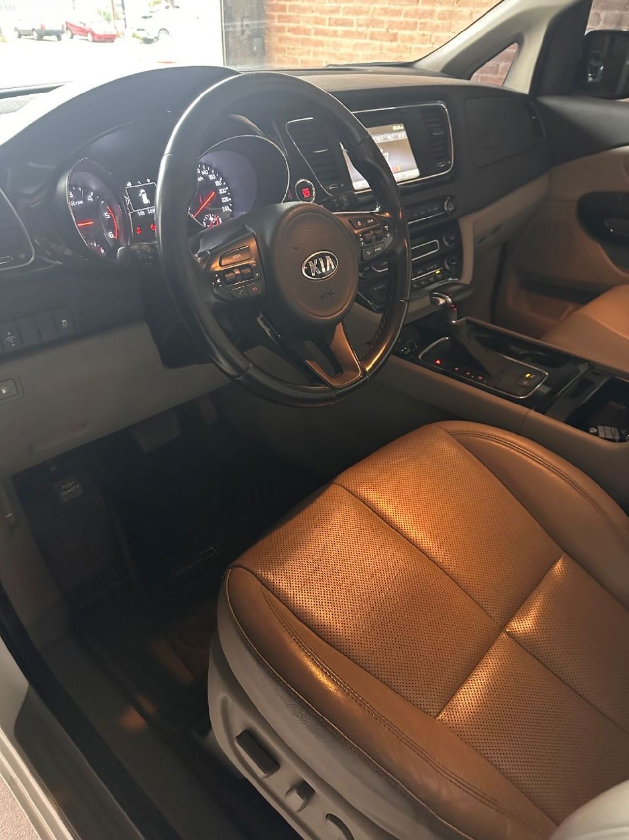 Kia Carnival Usado en Mendoza, deRuedas